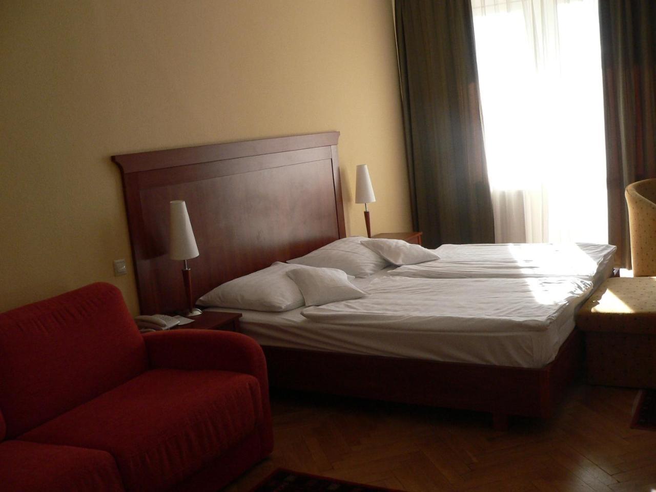 Hunguest Grandhotel Galya Galyateto Exterior photo